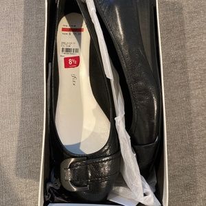 Anne Klein iflex Ruthie Flats